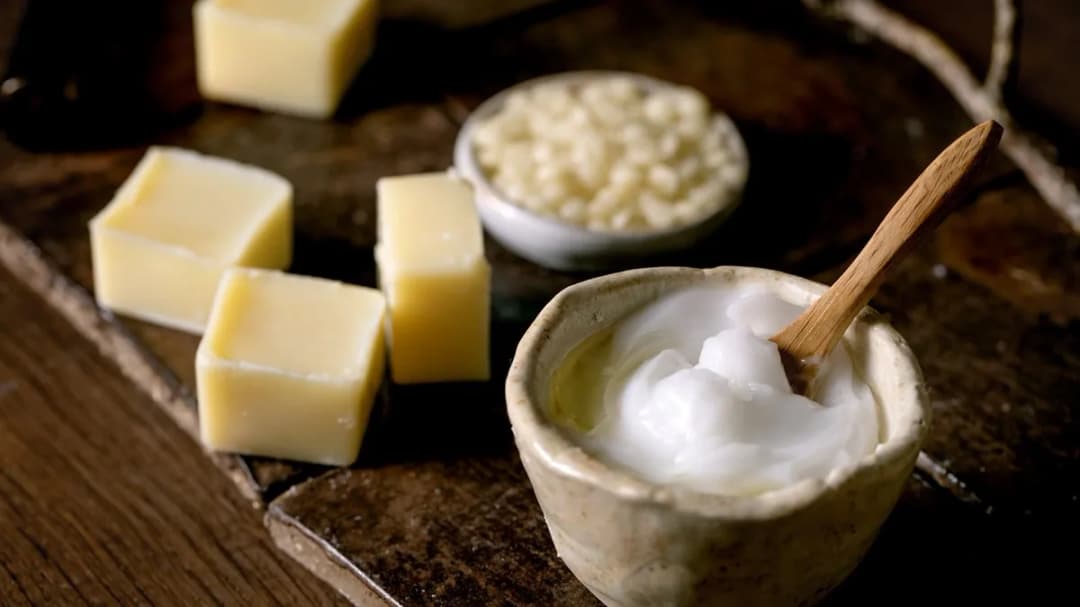 Czym zastąpić masło w cieście fit? Najlepsze zdrowe alternatywy