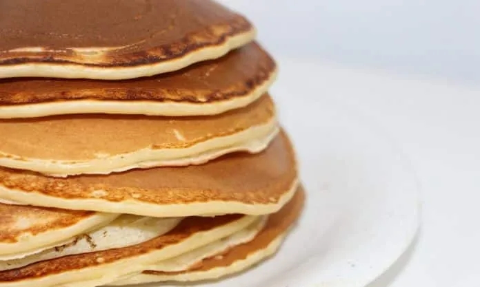 Jaka mąka do naleśników fit? Wybierz zdrowe alternatywy dla tradycyjnej mąki