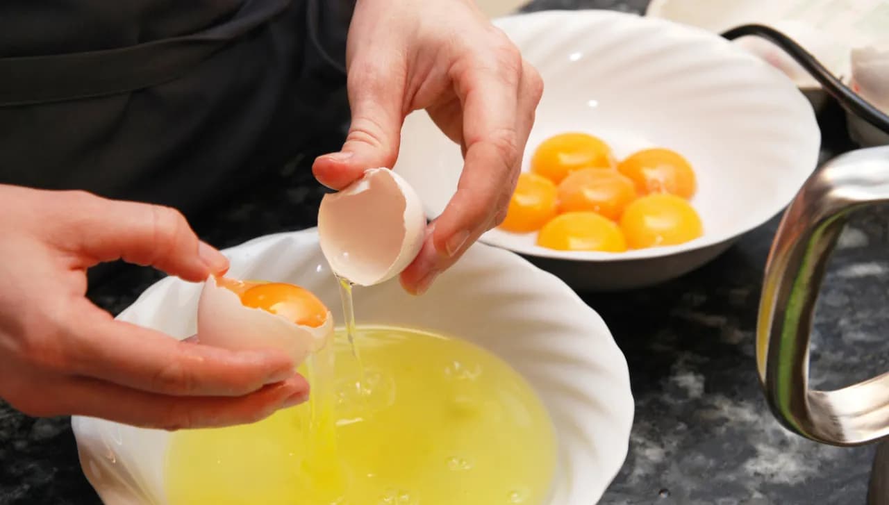 Co zrobić z żółtek fit? Zdrowe przepisy na pyszne dania bez wyrzutów sumienia