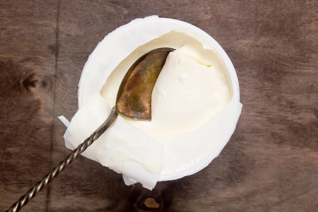 Czy mascarpone jest fit? Sprawdź, co warto wiedzieć o jego kaloriach