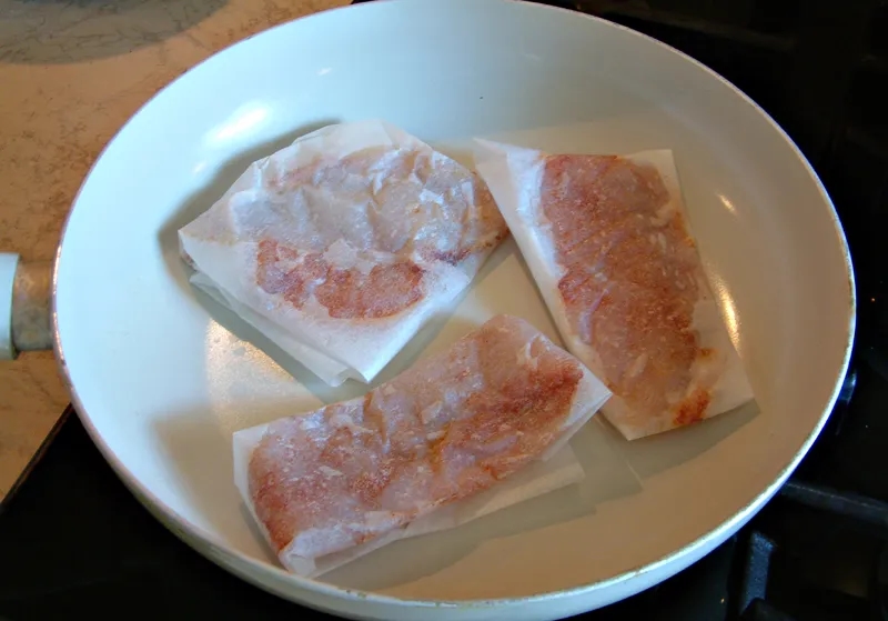 Na czym smażyć kurczaka fit, aby uniknąć niezdrowych tłuszczy?