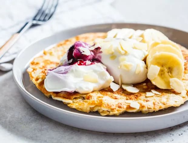 Jak zrobić omlet fit - zdrowy przepis na niskokaloryczny posiłek